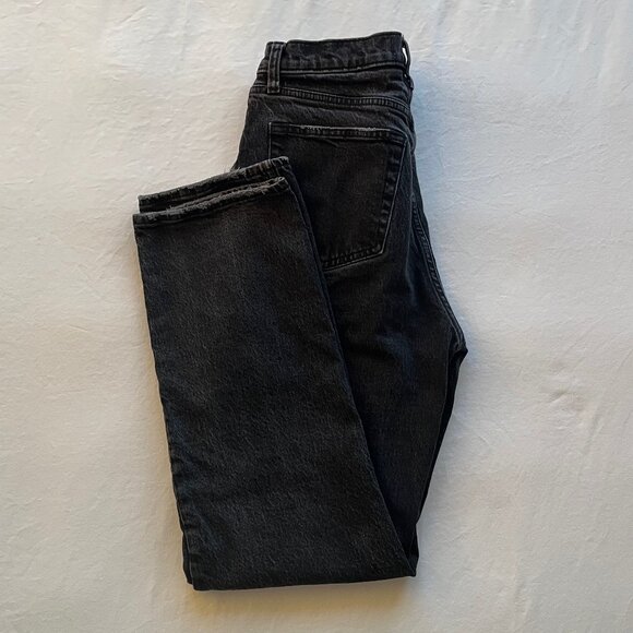 Abercrombie The Dad High Rise Jean in Black Wash - Picture 5 of 6